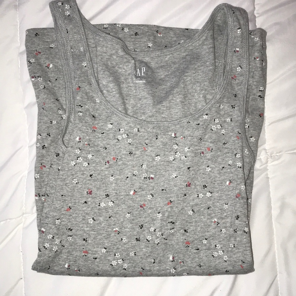 gray floral tank top
